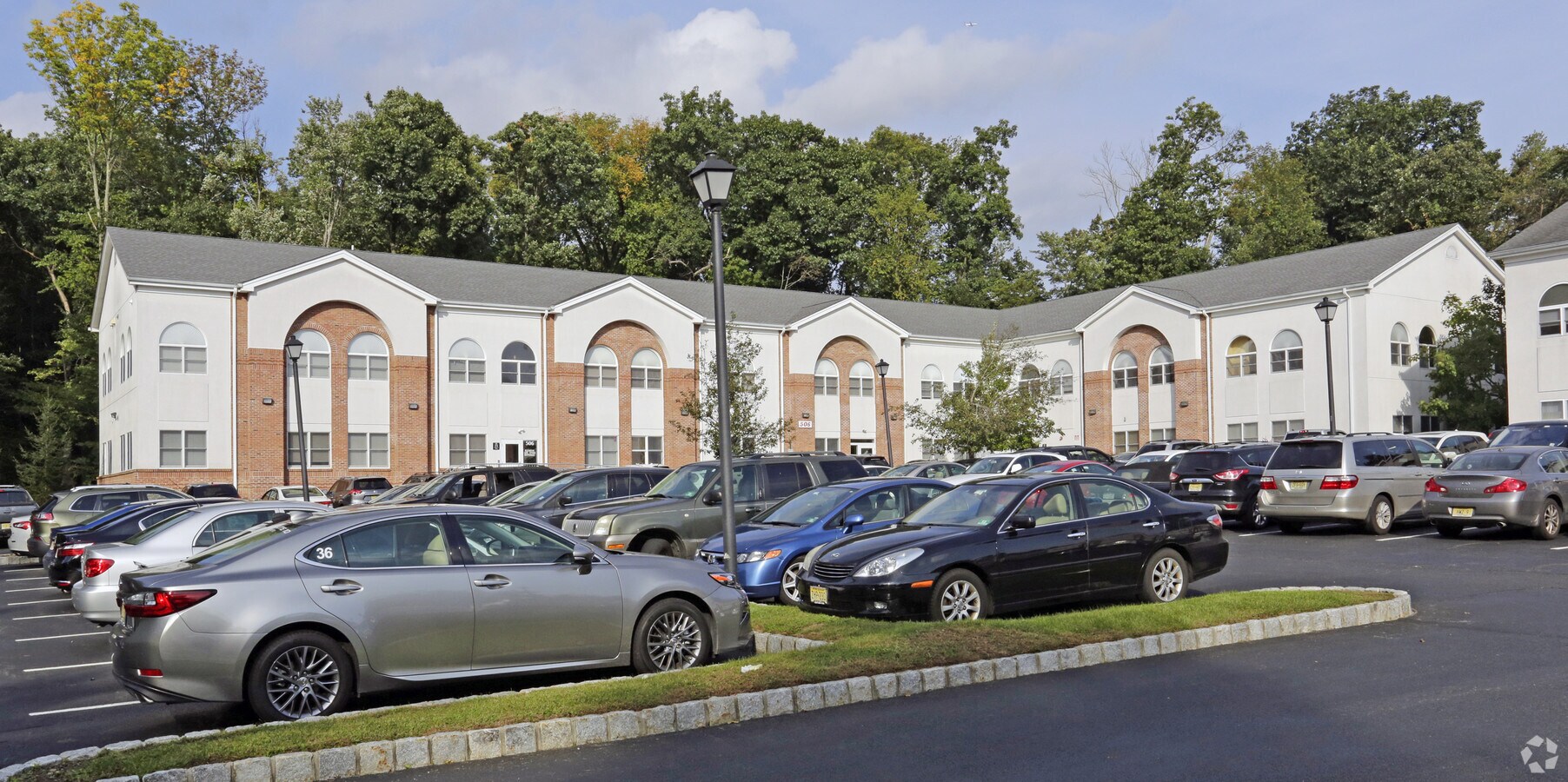 506 Hamburg Tpke, Wayne, NJ 07470