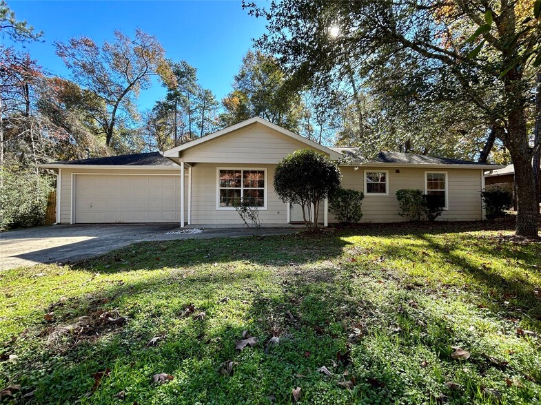 3 Lovely Homes In Conroe Area! portfolio of 3 properties for sale on LoopNet.com - Building Photo - Image 3 of 3