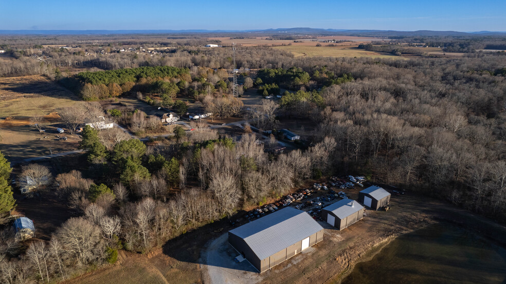 6594 Old Railroad Bed Rd, Toney, AL for lease - Building Photo - Image 2 of 25