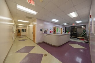 1004 Old Plank Rd, High Point, NC for lease Interior Photo- Image 1 of 13