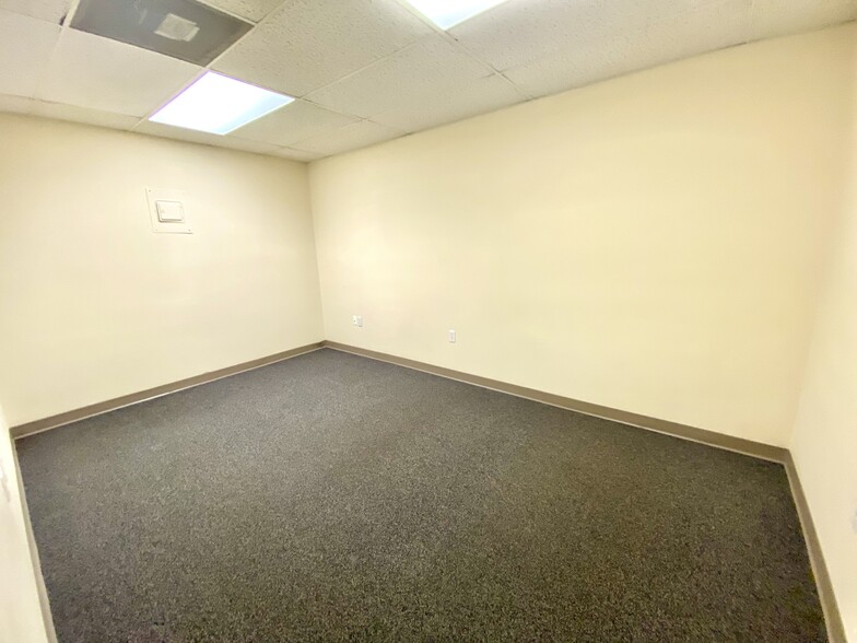 1200 N Central Ave, Kissimmee, FL 34741 - The Atrium | LoopNet