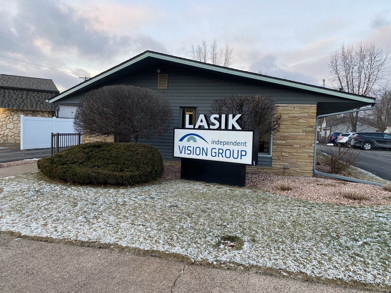 1608 Ohm Ave, Eau Claire, WI for lease - Building Photo - Image 1 of 18