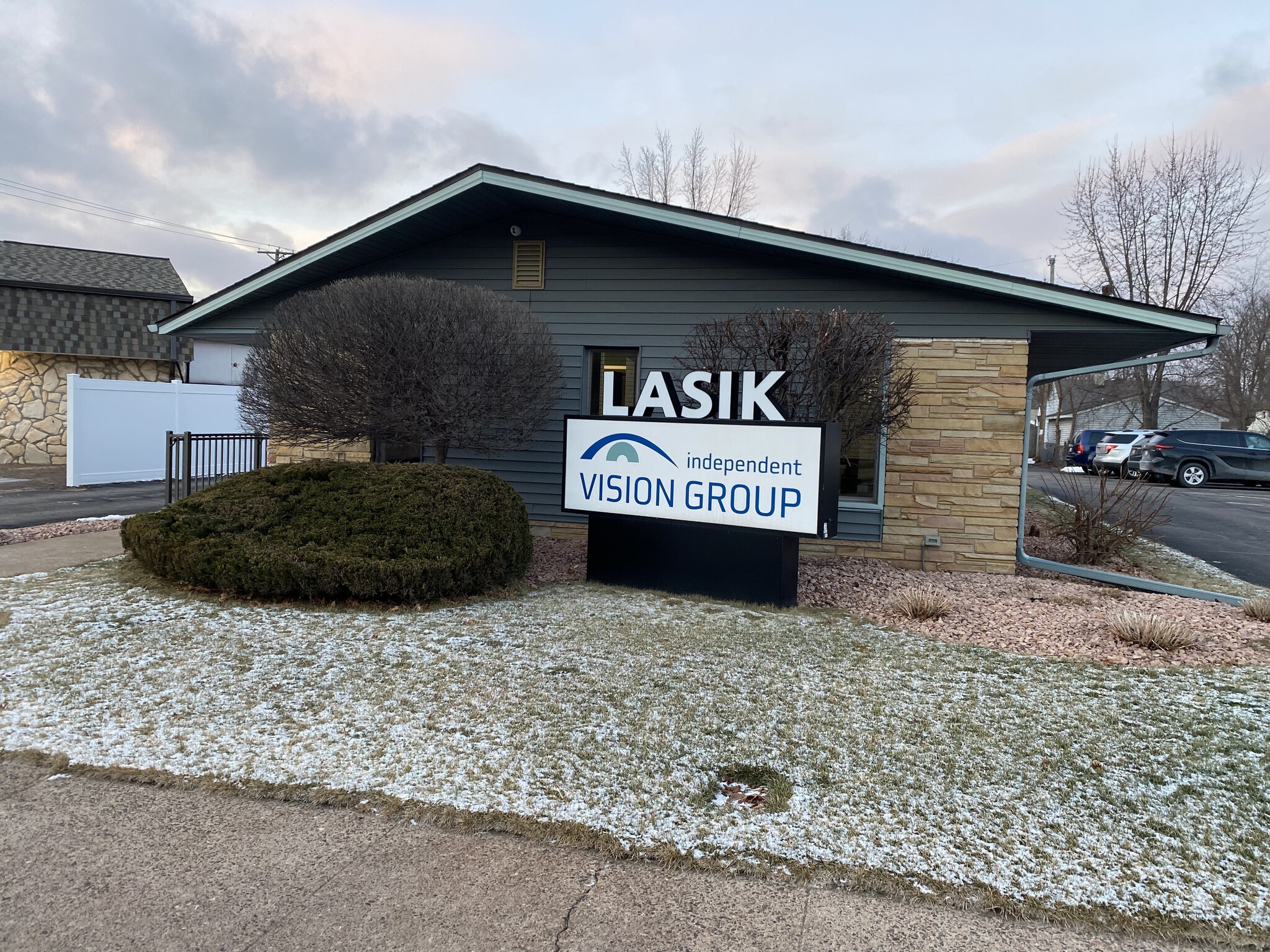 1608 Ohm Ave, Eau Claire, WI for lease Building Photo- Image 1 of 19