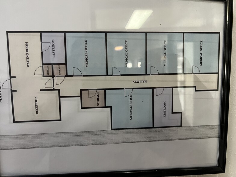 9722 Laurel Canyon Blvd, Arleta, CA for lease - Building Photo - Image 2 of 22