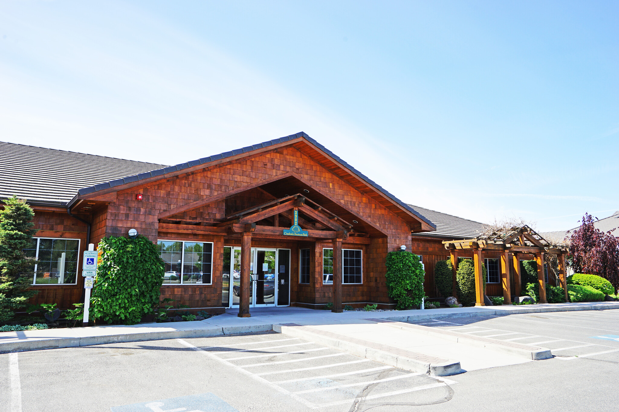 3902 Creekside Loop, Yakima, WA for sale Building Photo- Image 1 of 1