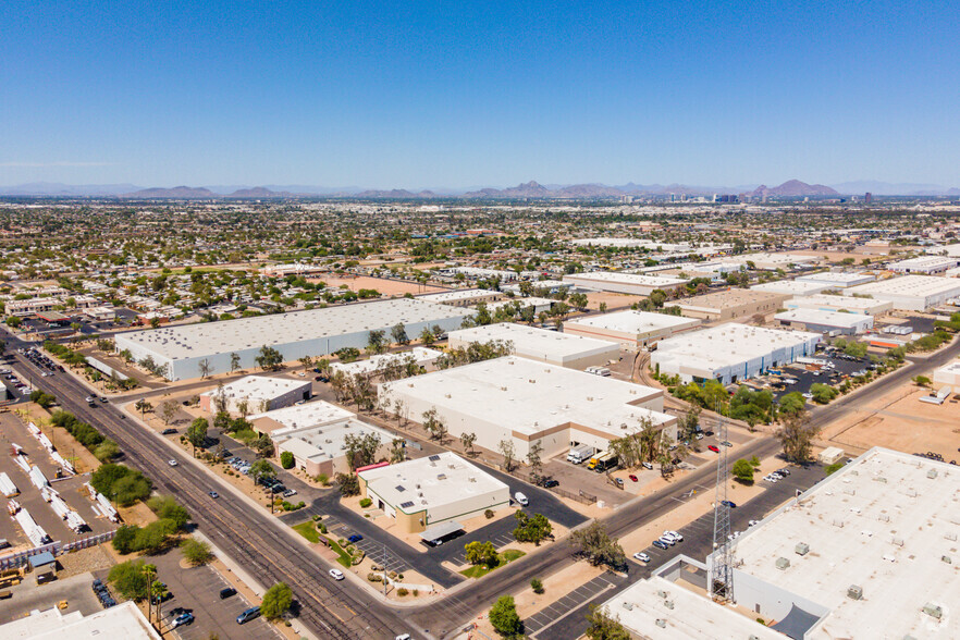 4202 W Washington St, Phoenix, AZ for lease - Aerial - Image 3 of 11