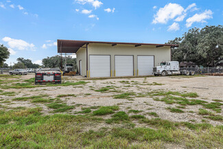 More details for 131 Ben Parker, Pleasanton, TX - Industrial for Sale