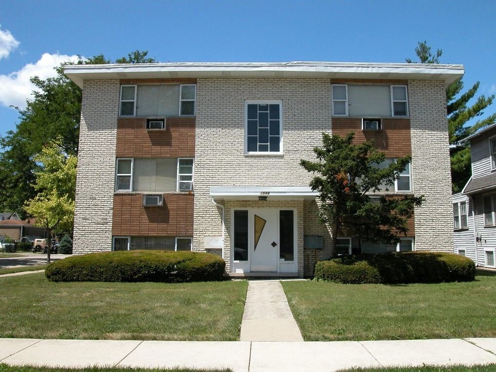 1944 S 13th Ave  