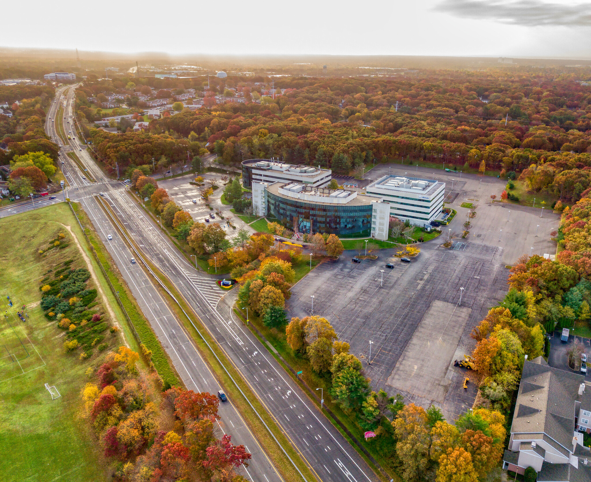 888 Veterans Memorial Hwy, Hauppauge, NY for lease Building Photo- Image 1 of 2