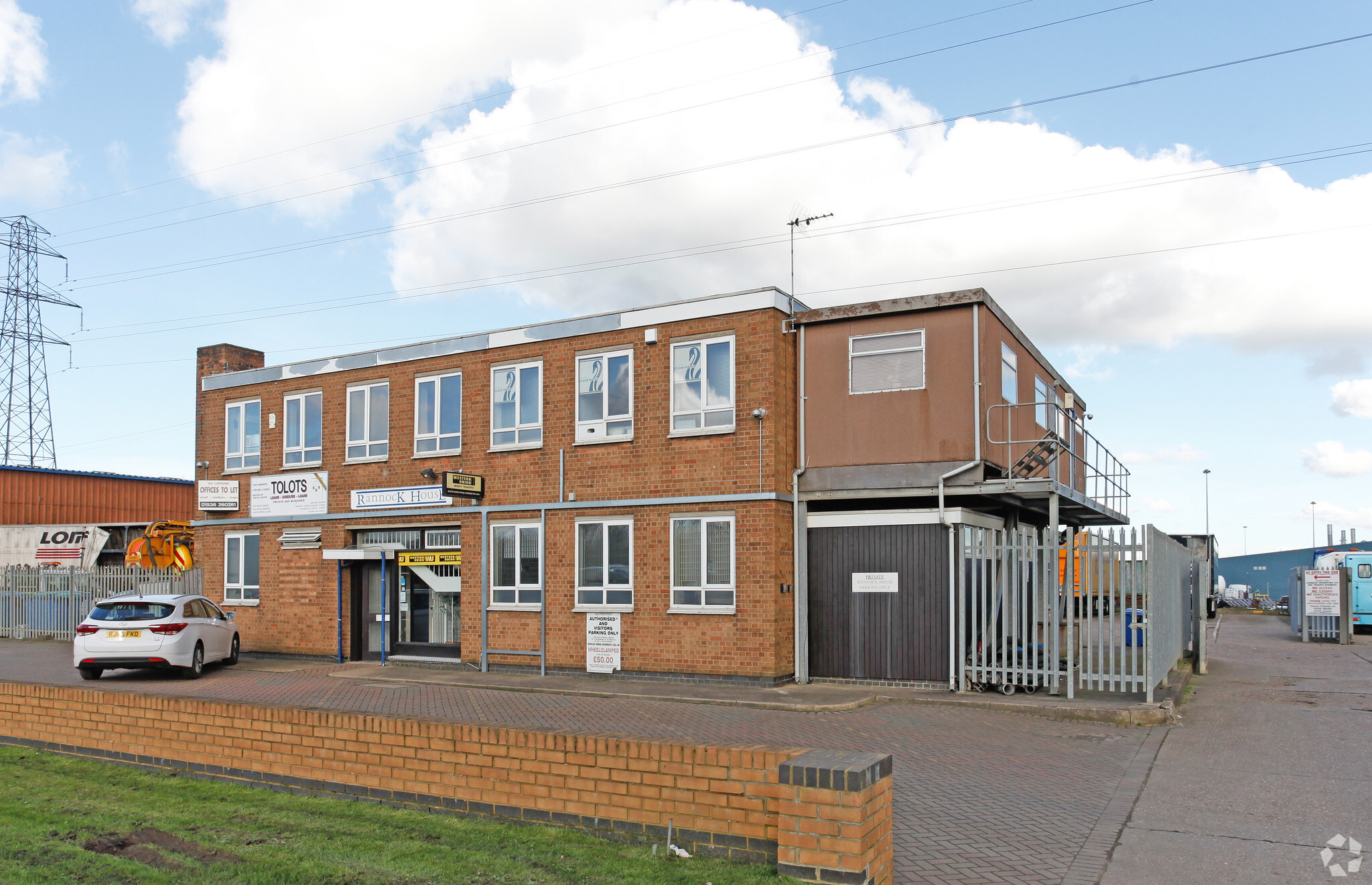 16 Geddington Rd, Corby for sale Primary Photo- Image 1 of 1