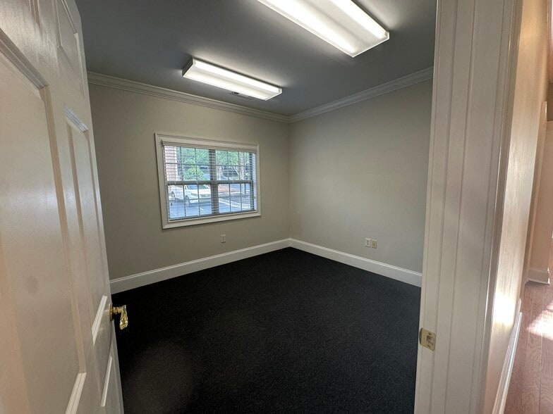 11797 Northfall Ln, Alpharetta, GA for lease - Interior Photo - Image 3 of 17