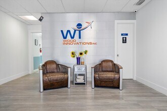 960 W 84th St, Hialeah, FL for lease Interior Photo- Image 2 of 12