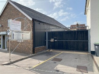 More details for 92A Forest Rd, Loughton - Industrial for Lease