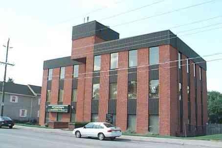 30 Prospect St, Newmarket, ON for lease - Building Photo - Image 2 of 2