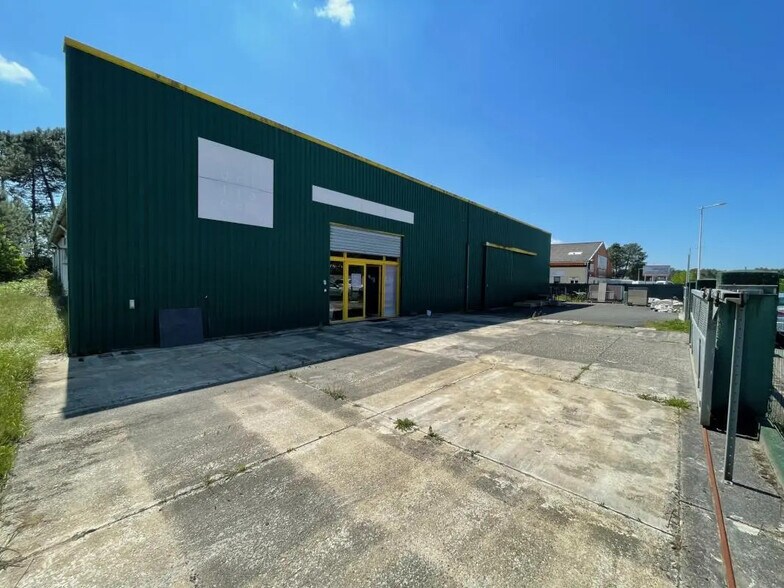 Industrial in Audenge for sale - Building Photo - Image 1 of 8