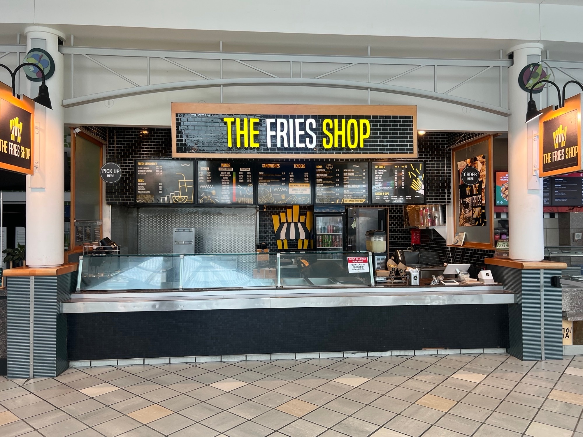 364 Maine Mall Rd, South Portland, ME for lease Interior Photo- Image 1 of 1