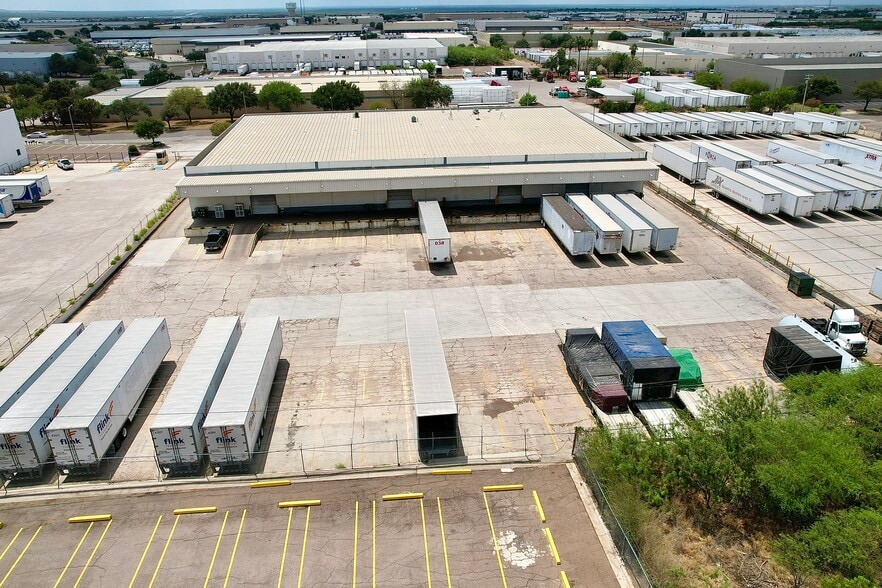 13609 Archer Dr, Laredo, TX for lease - Building Photo - Image 3 of 8