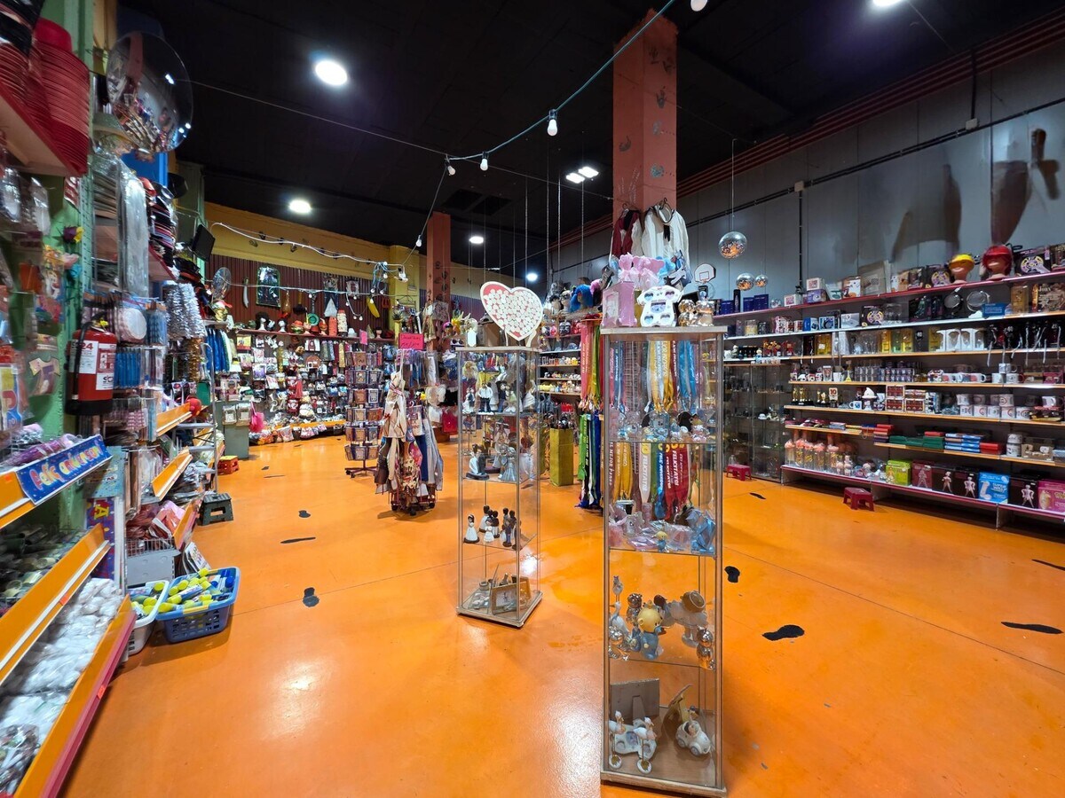 Lleida, LER 25004 -  -  - Interior Photo - Image 1 of 12