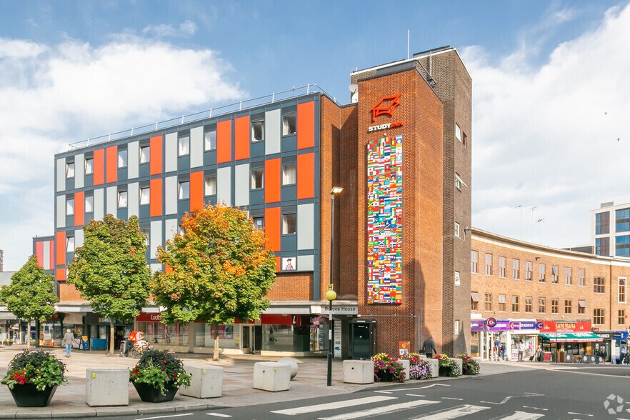 7 Cross Cheaping, Coventry for lease - Primary Photo - Image 1 of 2