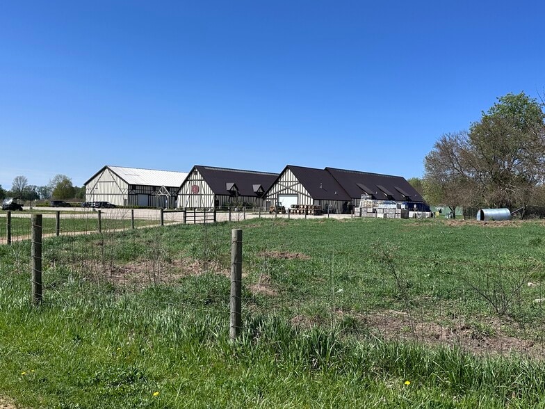 2170 62nd St, Fennville, MI for sale - Building Photo - Image 1 of 16