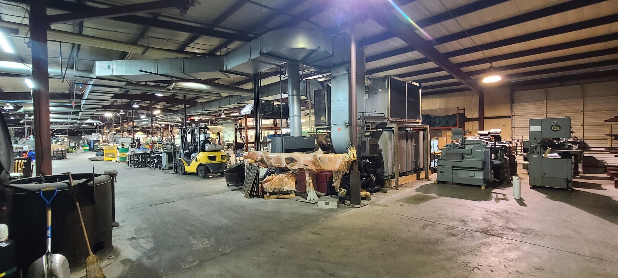 2720 Industrial Ln, Garland, TX 75041 Industrial for Sale