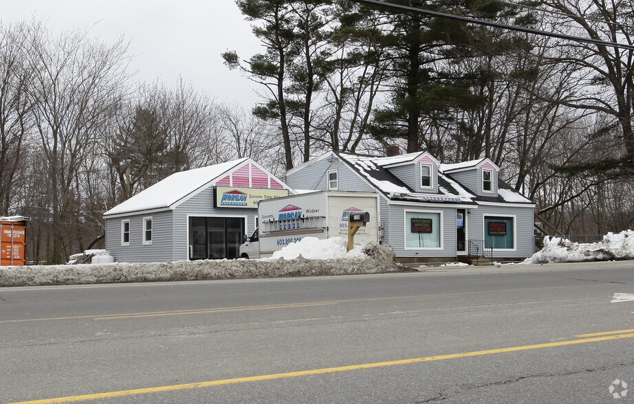 130 Rockingham Rd, Londonderry, NH 03053