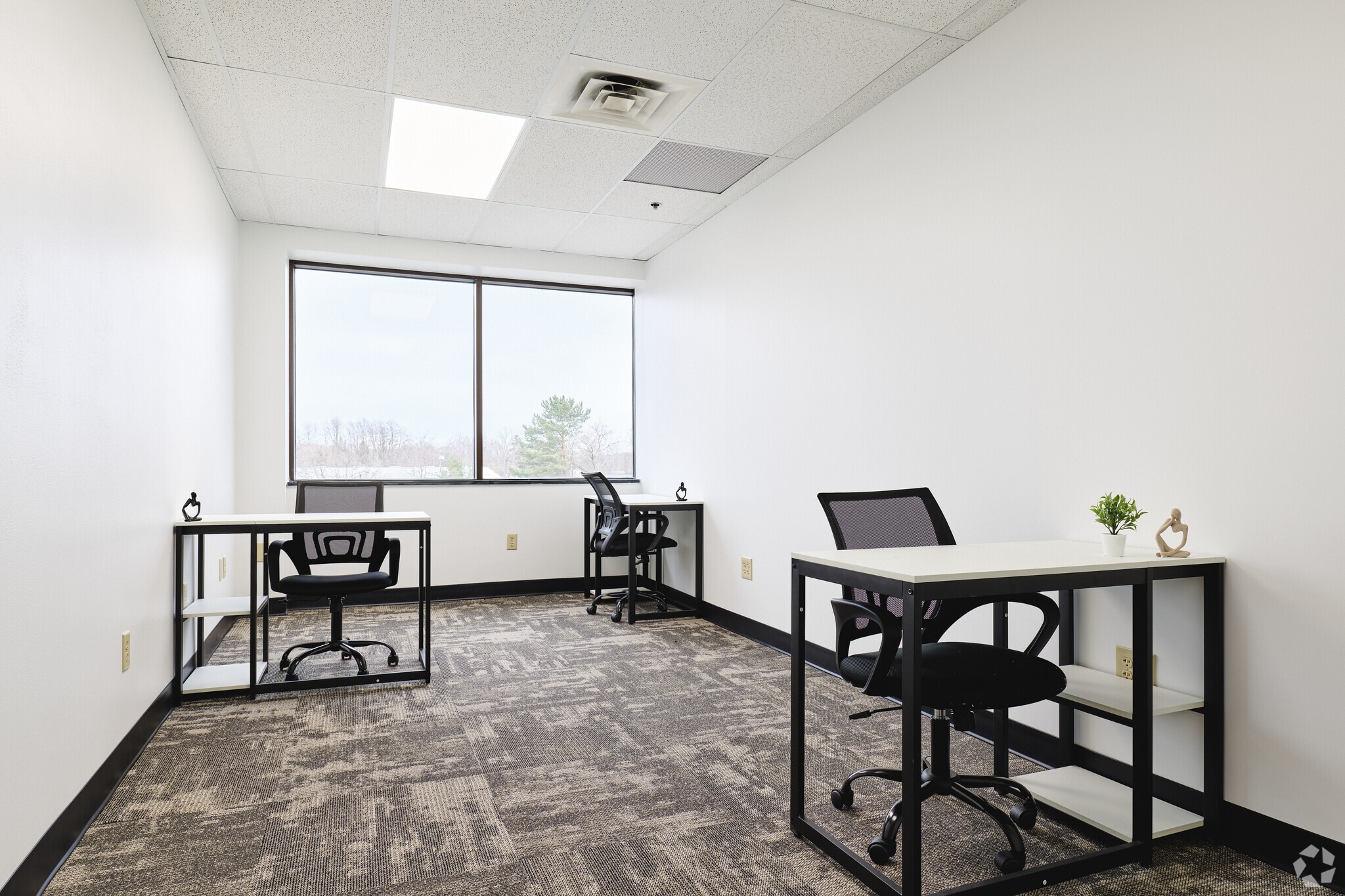 349 W Commercial St, East Rochester, NY for lease Interior Photo- Image 1 of 1