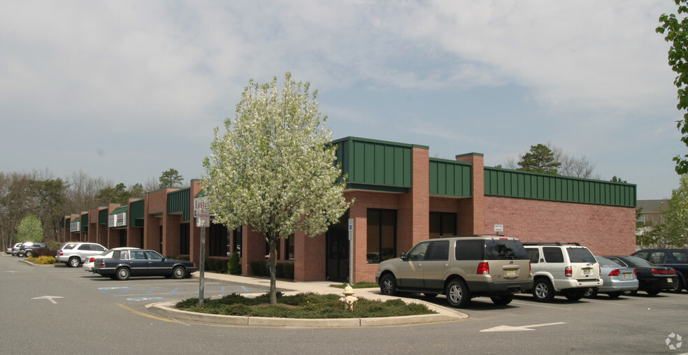 1228 Route 37 W, Toms River, NJ for lease - Building Photo - Image 2 of 3