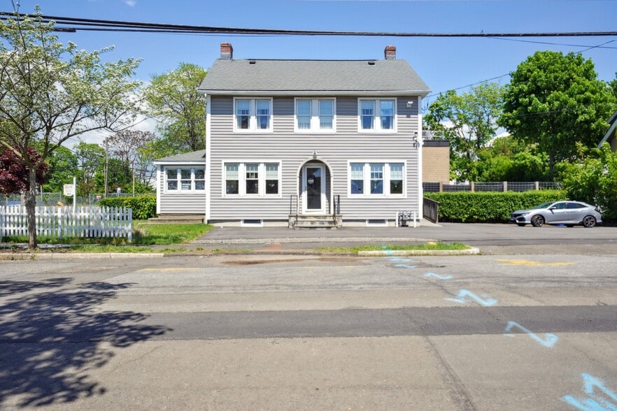 189 East Ave, Norwalk, CT for sale - Primary Photo - Image 1 of 9
