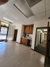 624-630 Main St, Delano, CA for lease Interior Photo- Image 1 of 4