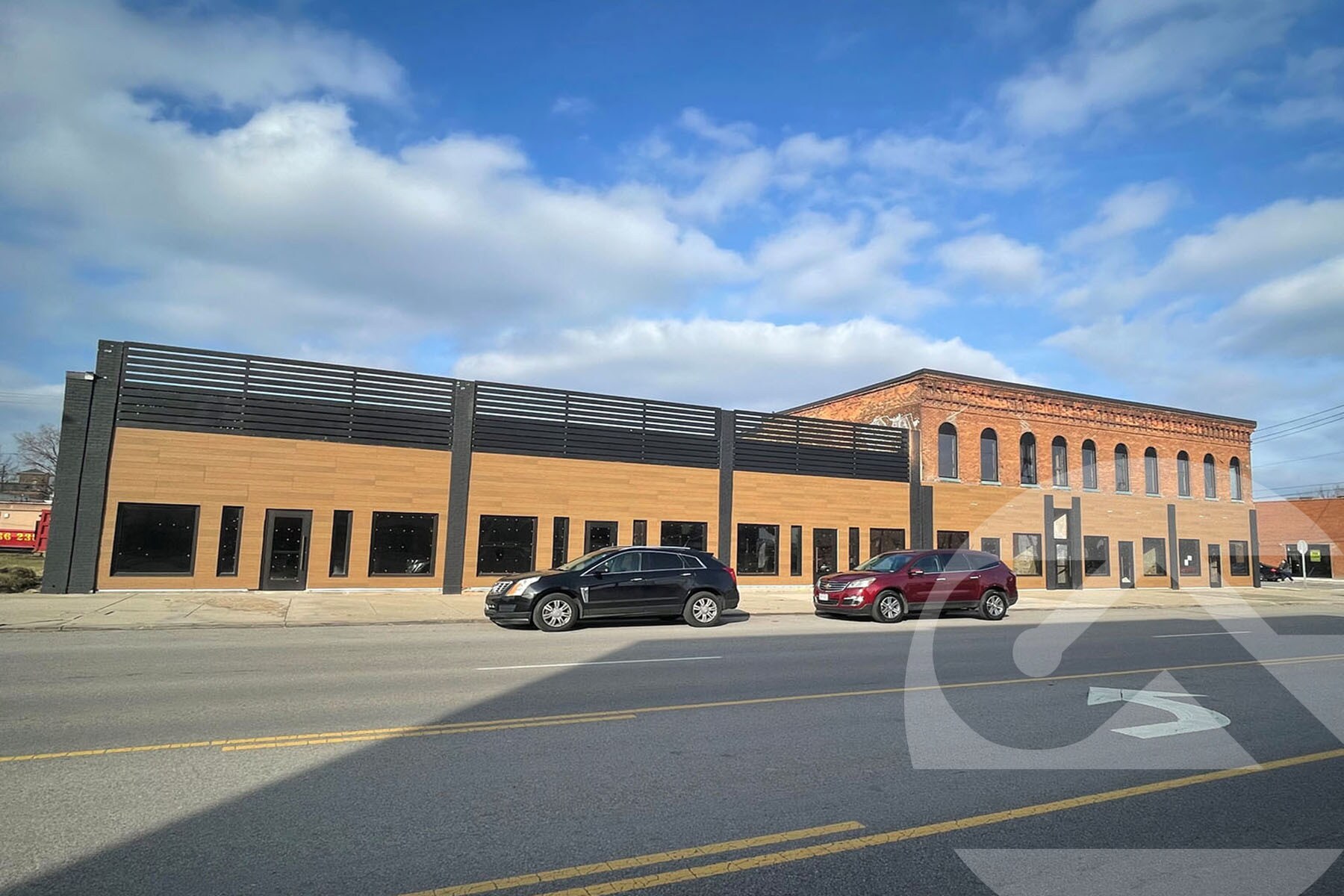 843 N Summit St, Toledo, OH for lease Building Photo- Image 1 of 4