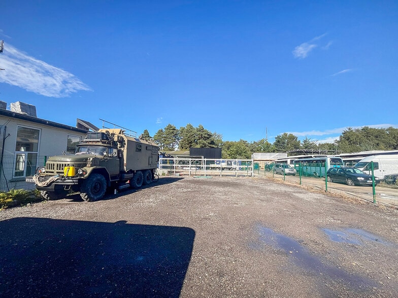 Cobbett Hill Rd, Normandy for lease - Other - Image 2 of 4