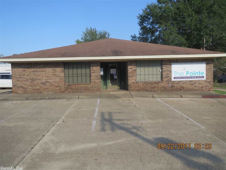 300 N Clifton St, Fordyce, AR for sale - Primary Photo - Image 1 of 1