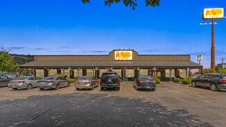 More details for 800 Happy Valley St, Cave City, KY - Retail for Sale