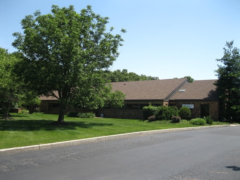 6610 Mutual Dr, Fort Wayne, IN for sale - Building Photo - Image 1 of 1