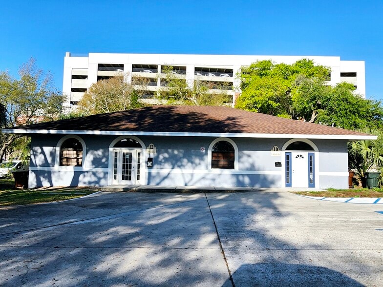 10 S Orlando Ave, Kissimmee, FL for lease - Building Photo - Image 1 of 14