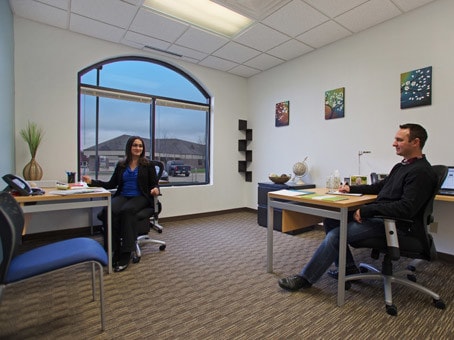 6165 Nw 86th St, Johnston, IA for lease - Interior Photo - Image 2 of 2