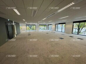 Office in Lyon for lease Building Photo- Image 2 of 2