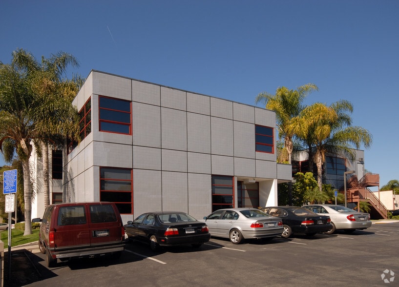 638 S Atlantic Blvd, Monterey Park, CA for sale - Building Photo - Image 3 of 3