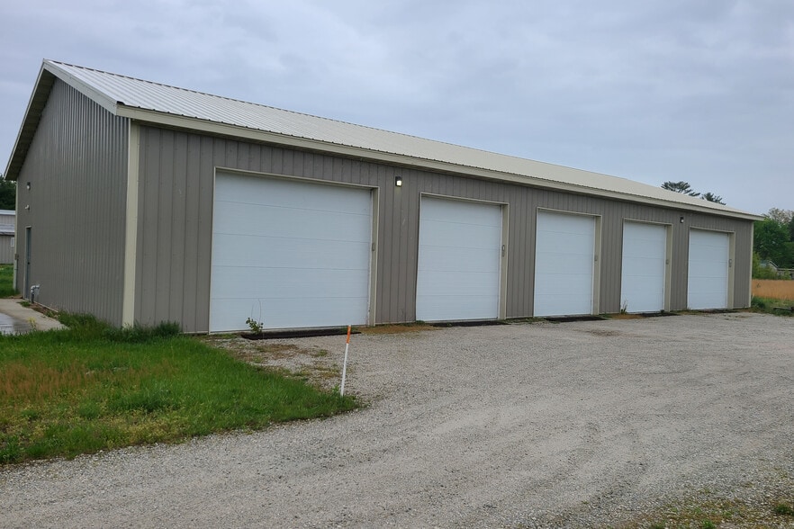 7245-7265 Hall Rd, Muskegon, MI for sale - Building Photo - Image 1 of 1