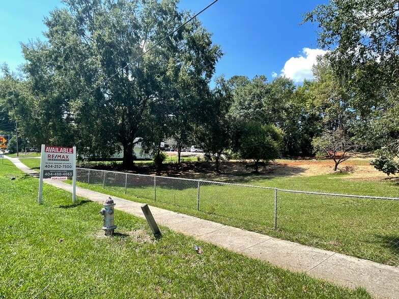 3228 New Macland Rd, Powder Springs, GA for lease - Building Photo - Image 2 of 6