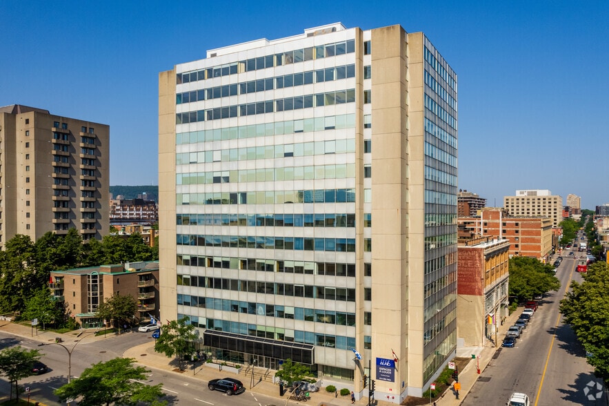 1055 Boul René-Lévesque E, Montréal, QC for lease - Building Photo - Image 1 of 5