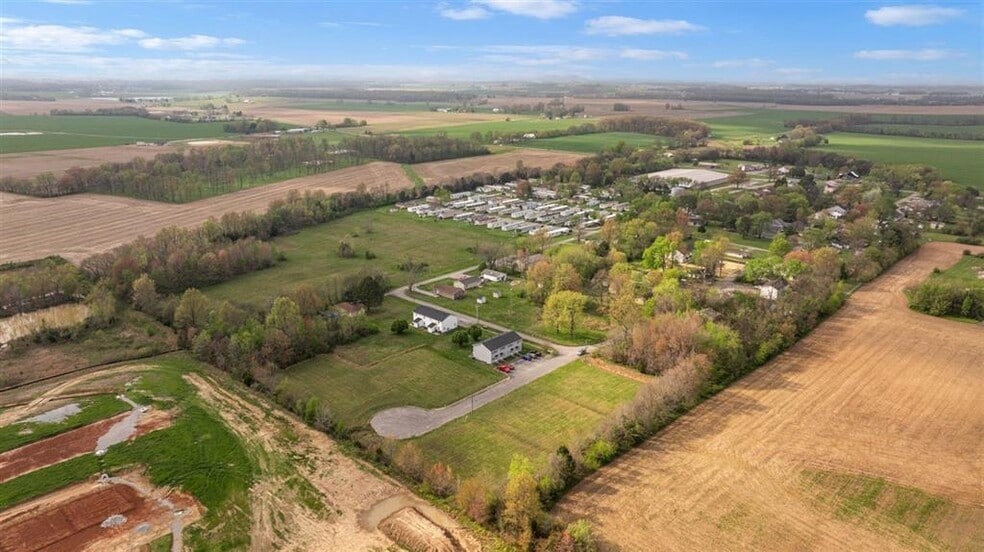 421 Fairview Ave, Franklin, KY for sale - Building Photo - Image 3 of 10