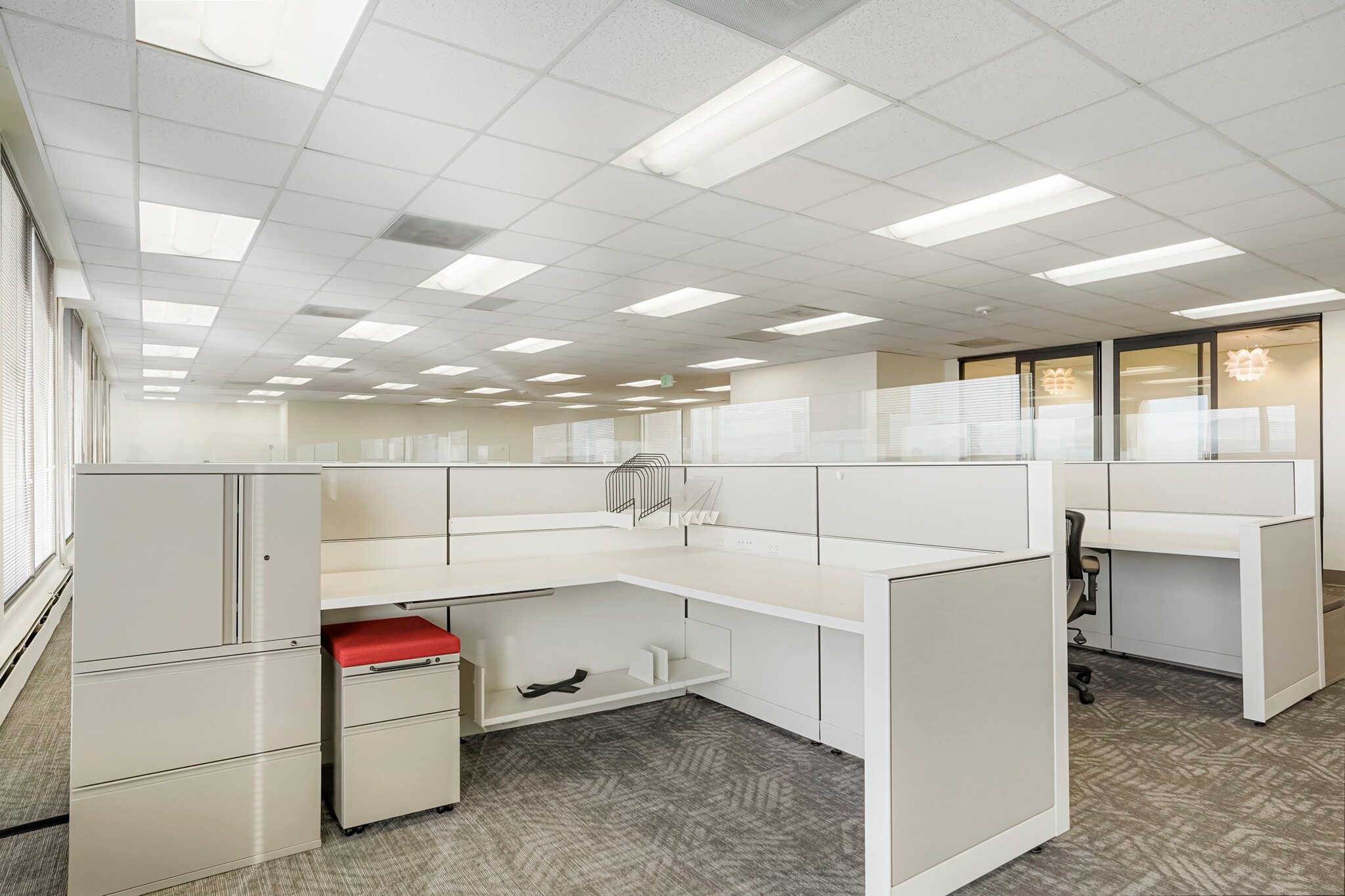 5601 S Broadway, Littleton, CO for lease Building Photo- Image 1 of 5