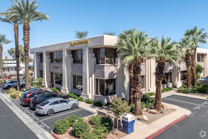 74245 Highway 111, Palm Desert, CA for sale - Primary Photo - Image 1 of 4