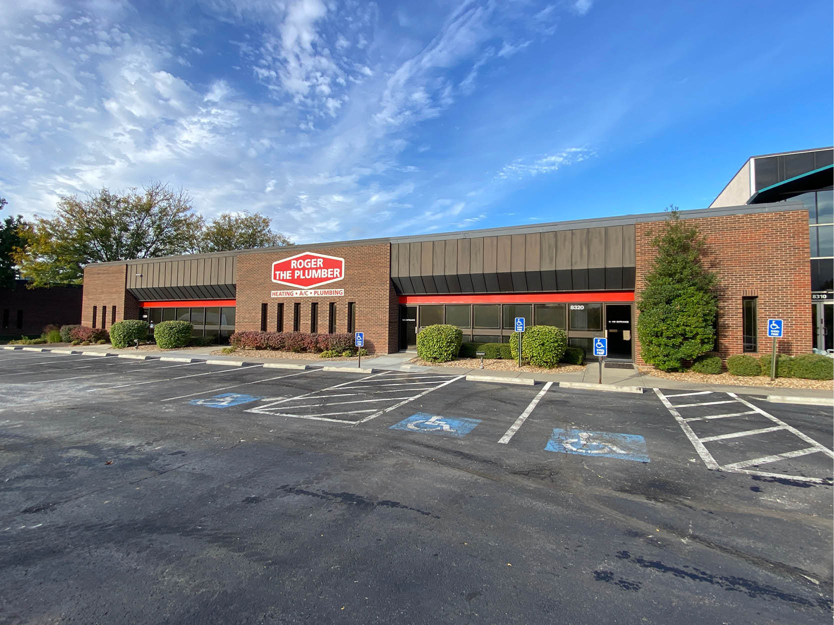 8320 Nieman Rd, Lenexa, KS for lease Building Photo- Image 1 of 2