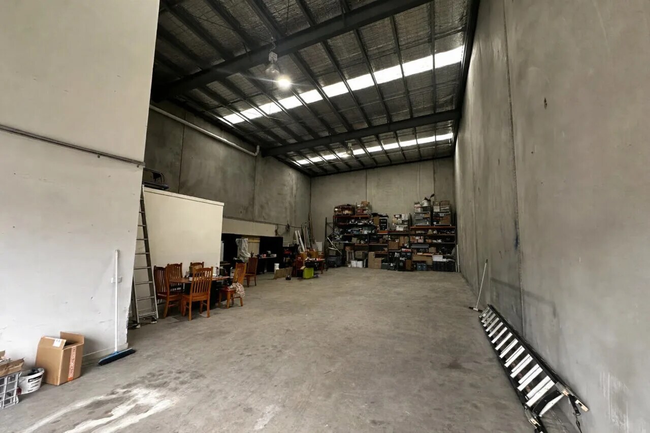 26 Humeside Dr, Campbellfield, VIC 3061 - Unit 1 -  - Interior Photo - Image 1 of 4