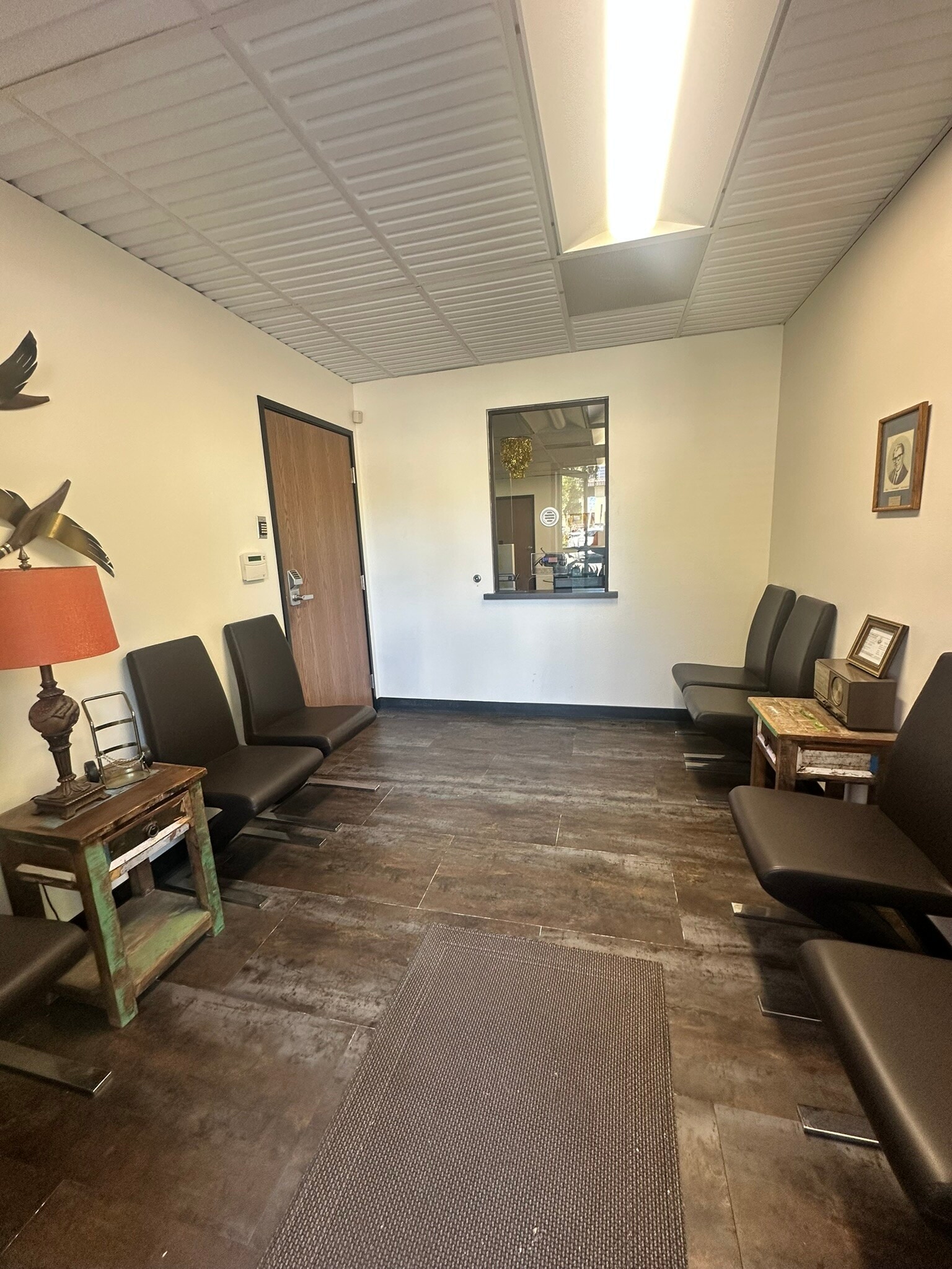 1633 Erringer Rd, Simi Valley, CA for lease Interior Photo- Image 1 of 25