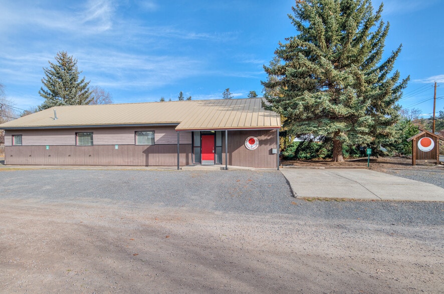 502 NE Revere Ave, Bend, OR for sale - Building Photo - Image 2 of 19