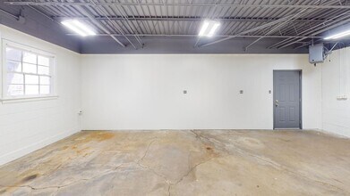 50 E Palatine Rd, Palatine, IL for lease Building Photo- Image 2 of 20